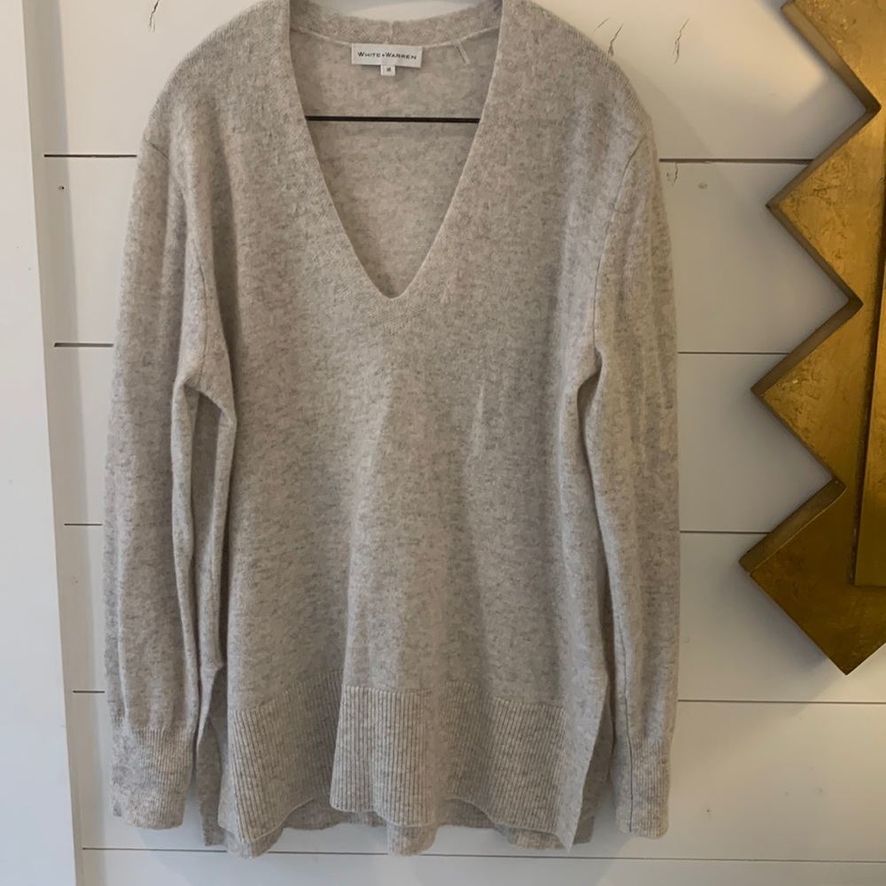 White + Warren Light Heather Gray V-Neck Cashmere Sweater